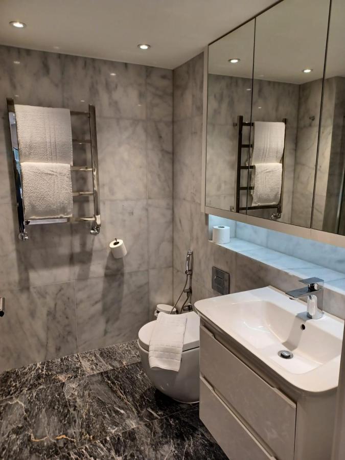 Buckingham Palace Residences By Aeria Apartments London Eksteriør billede