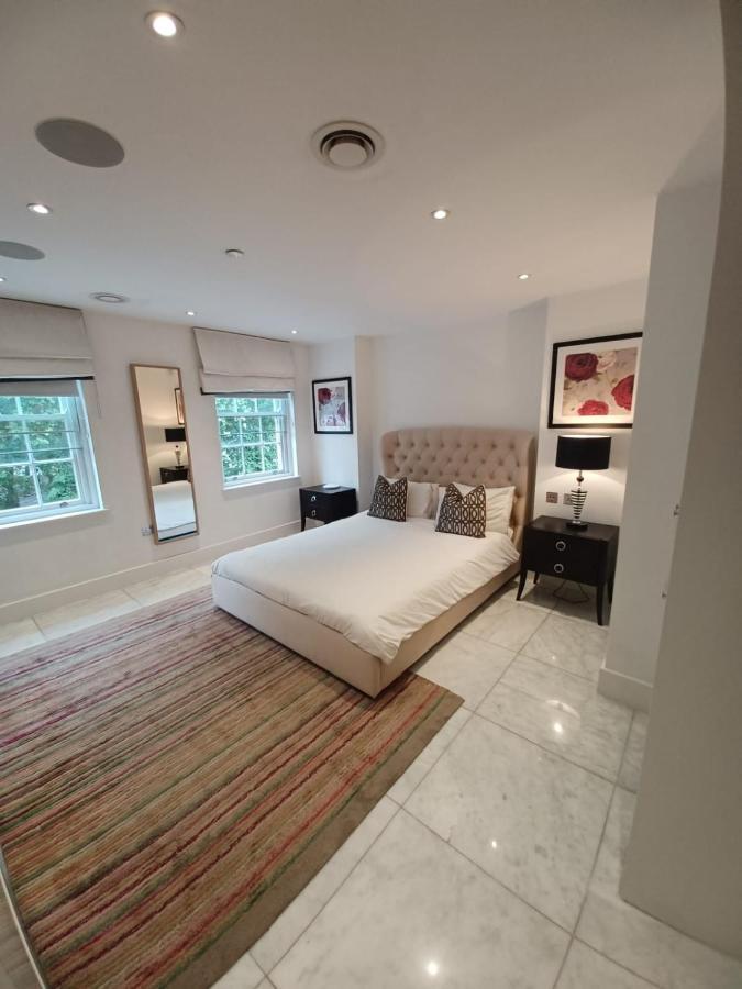 Buckingham Palace Residences By Aeria Apartments London Eksteriør billede